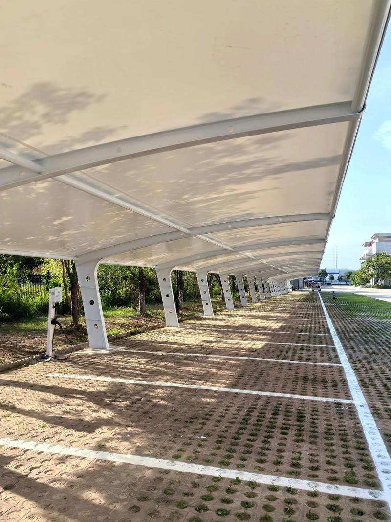 张拉膜结构：现代建筑设计的璀璨明珠